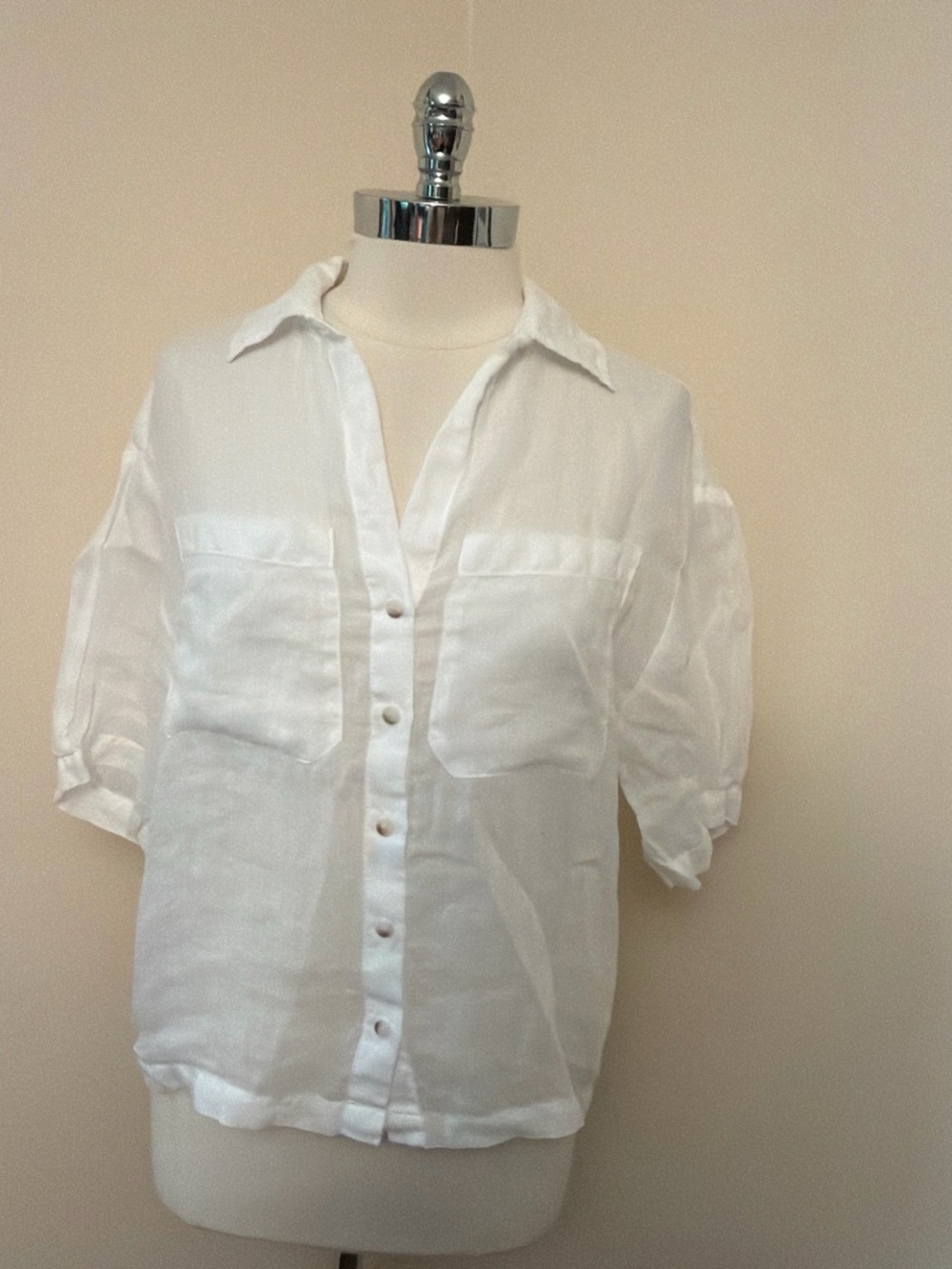 MILA White Linen Oversized Sheer Short Sleeve Button Up XS